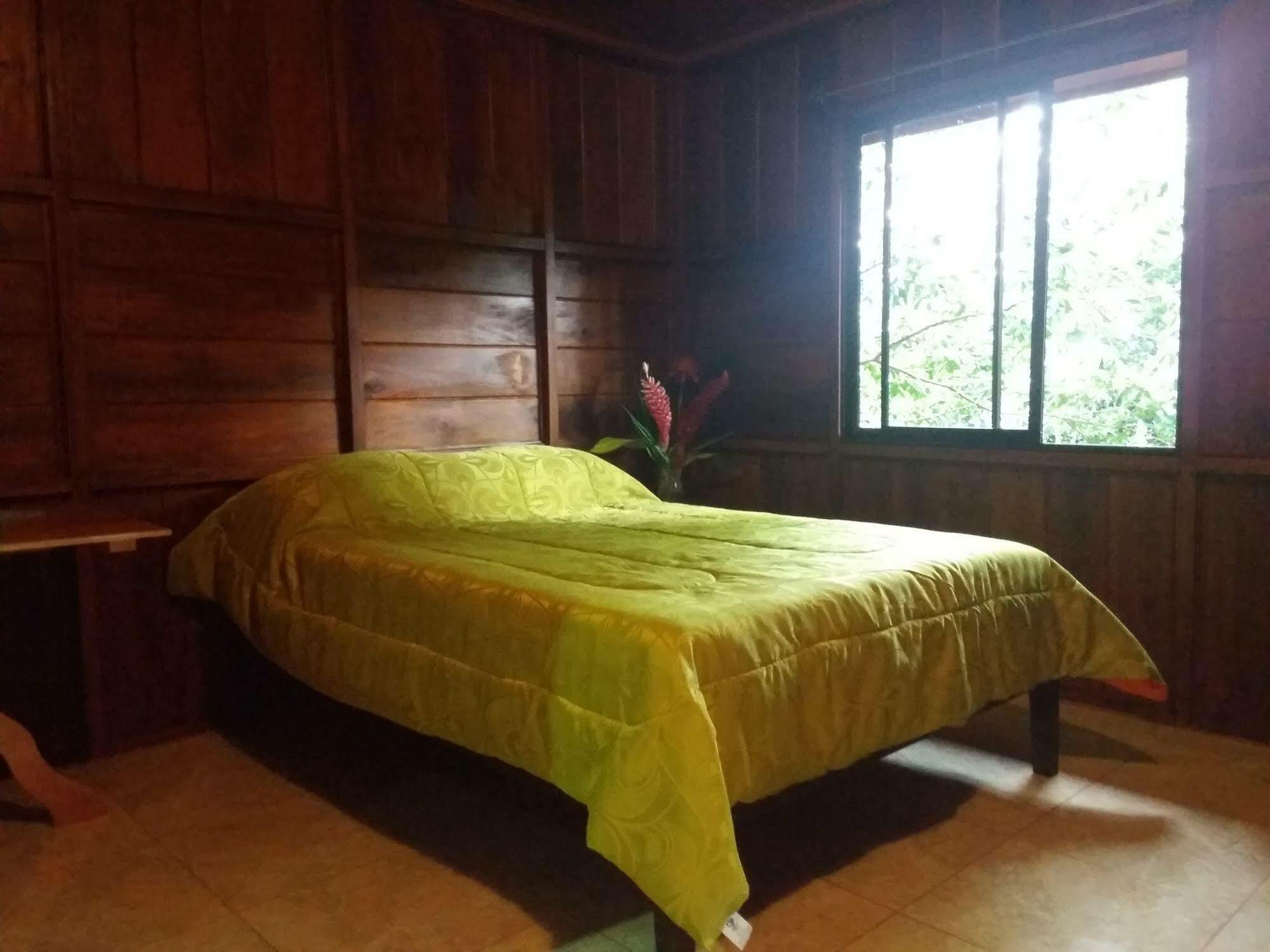 Rancho De Lelo Ecolodge Monteverde ภายนอก รูปภาพ