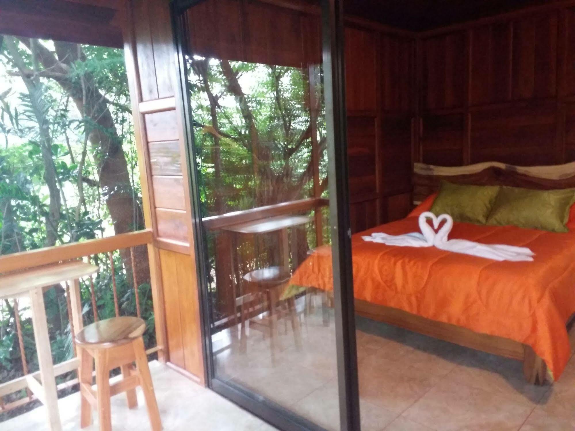Rancho De Lelo Ecolodge Monteverde ภายนอก รูปภาพ
