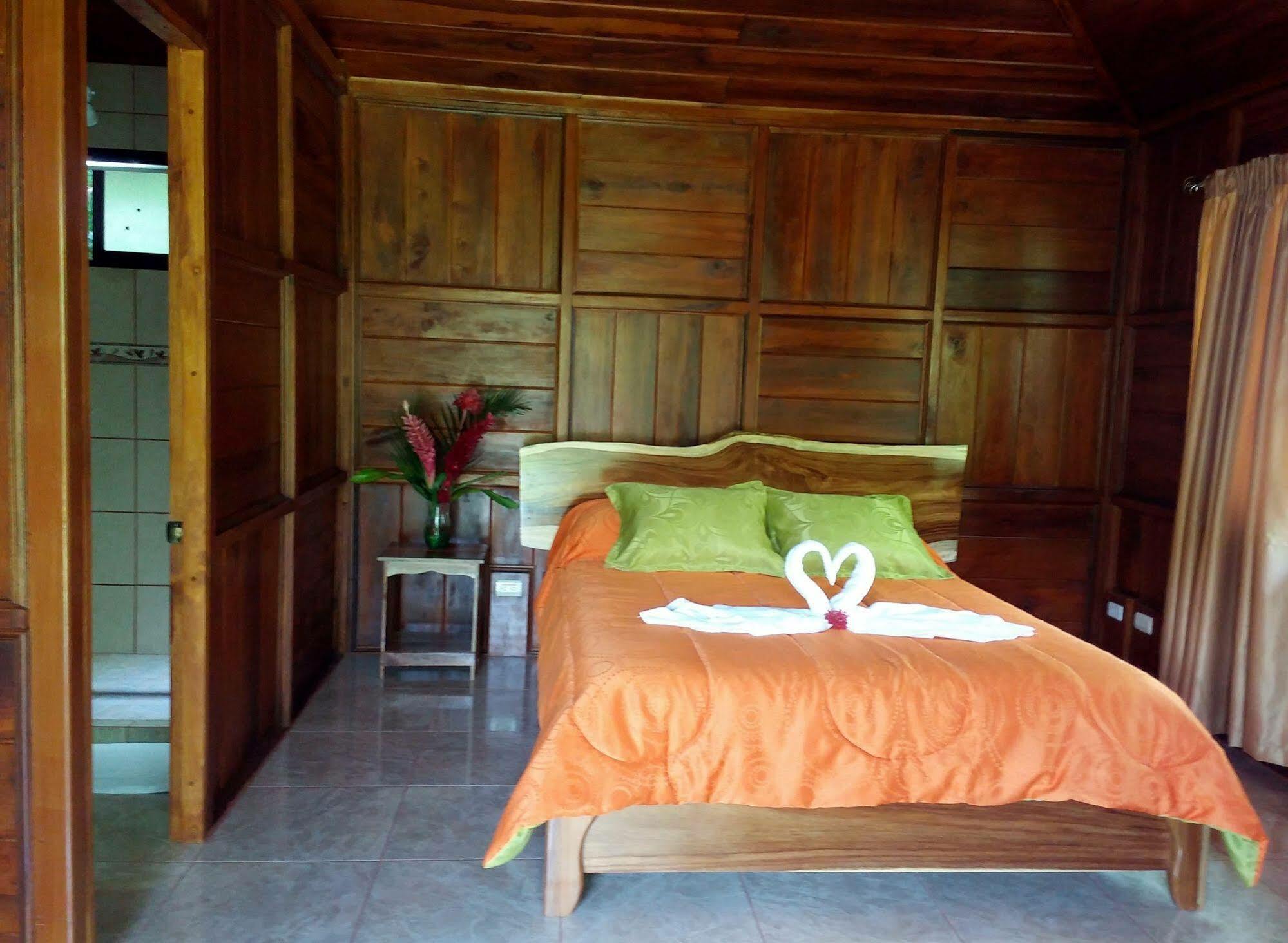 Rancho De Lelo Ecolodge Monteverde ภายนอก รูปภาพ